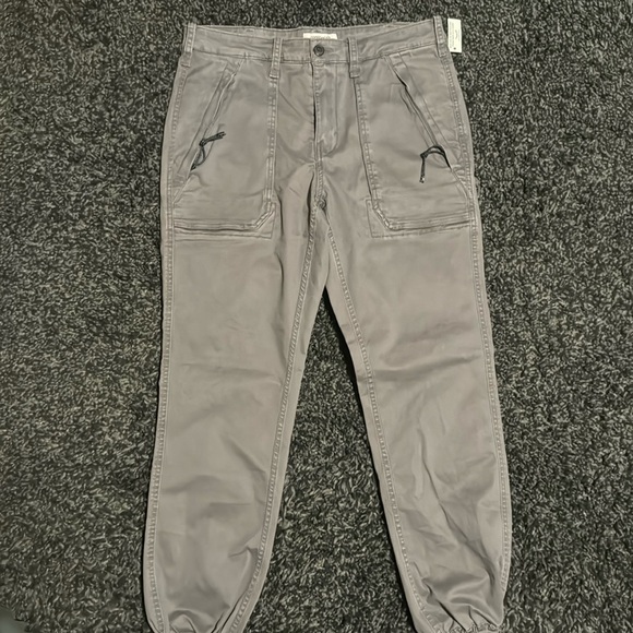 Amazon NWT Goodthreads 32W x 29L Paratrooper Cargo Pocket Stretch Jogger Pants - Picture 1 of 3
